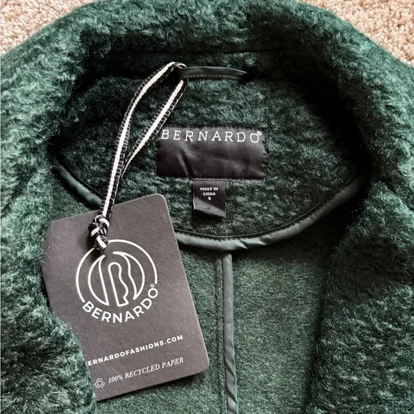 NWT Bernardo Women’s Notch Lapel Single Breasted Forest Green Coat Size Small - Picture 3 of 10